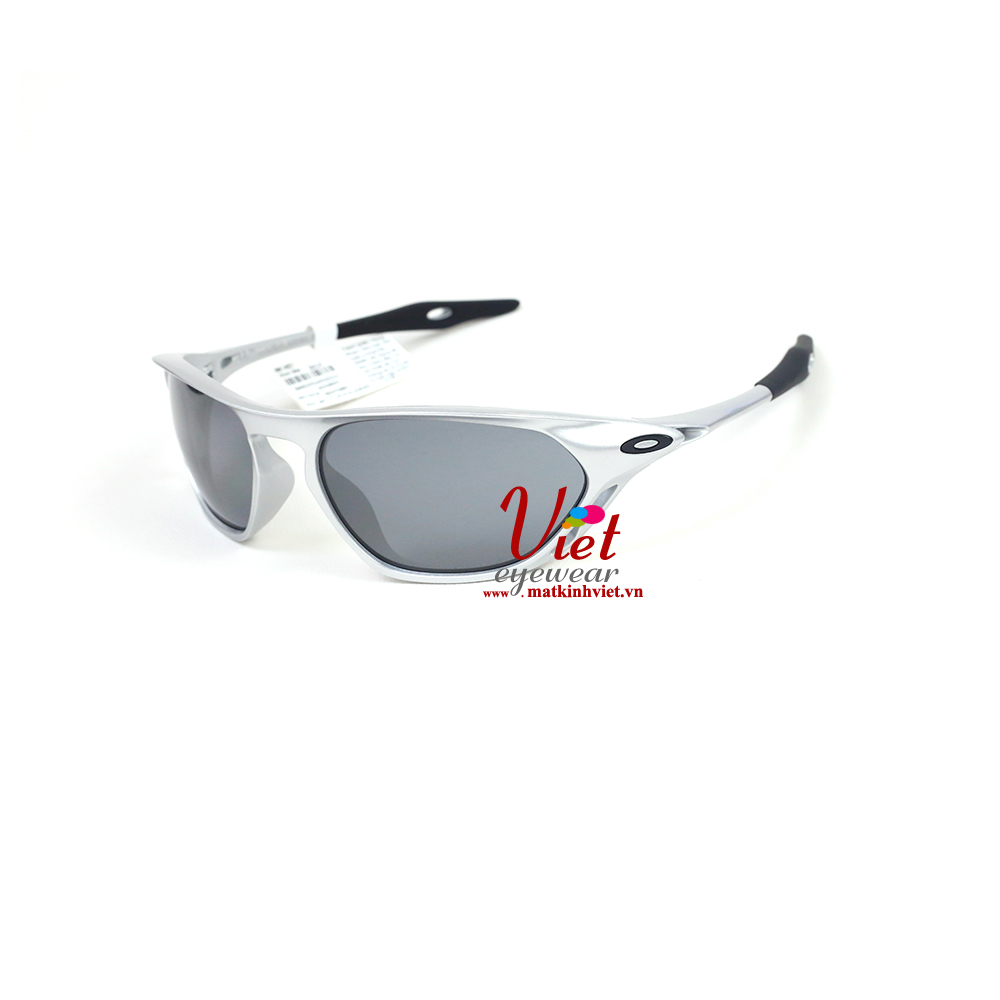 Kính mát Oakley OO9537 09